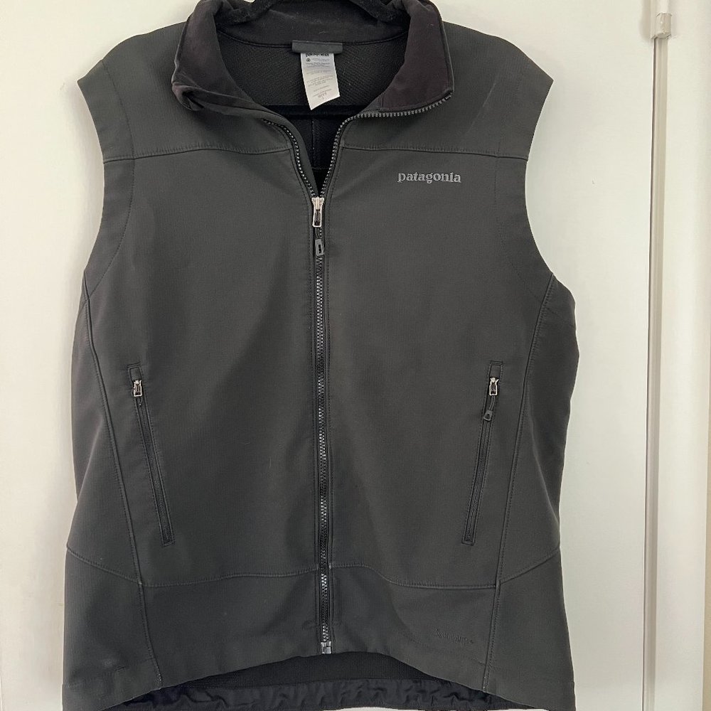 Men's Patagonia Vest Black Shell Layering Vest (Large)